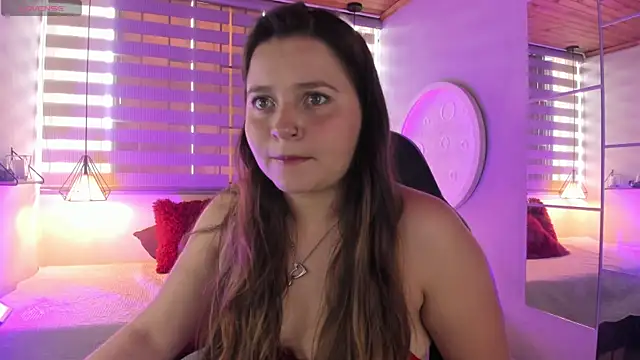 sophiee09  online show from 10, 4, 2026