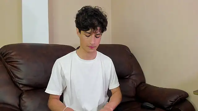 Snapshot of Xam_Collen chatting on 27, 11, 2025 Xam Collen online show from 27, 11, 2025