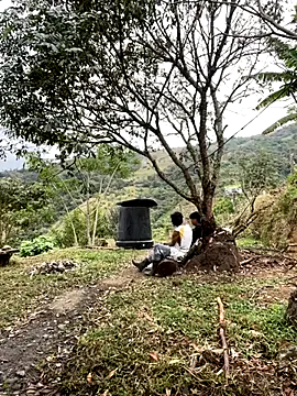 Snapshot of sky-wolves chatting on 18, 9, 2025 sky-wolves online show from 18, 9, 2025