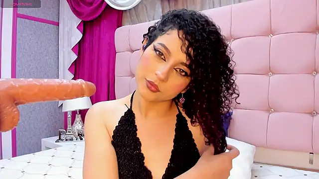 Snapshot of Kayla_Moon_ chatting on 12, 2, 2026 Kayla Moon online show from 12, 2, 2026