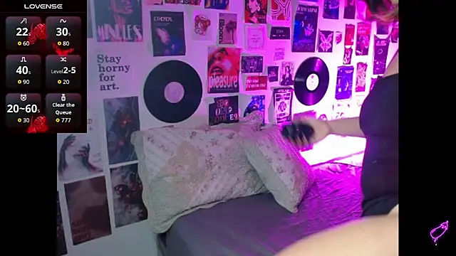 Roxy f w online show from 20, 3, 2026