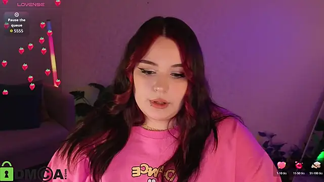 Mia R0ss online show from 5, 4, 2026