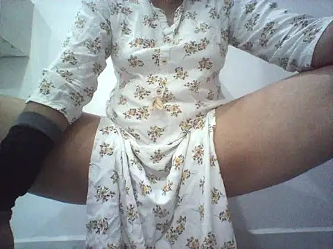 Snapshot of telugu_honey1 chatting on 12, 7, 2026 telugu honey1 online show from 12, 7, 2026