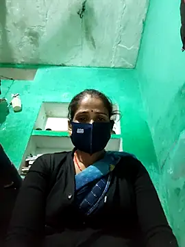 Snapshot of Sh_kiyara chatting on 29, 10, 2025 Sh kiyara online show from 29, 10, 2025