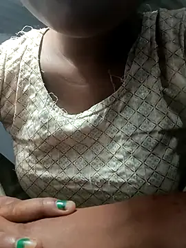 Hot Shredha online show from 3, 10, 2025