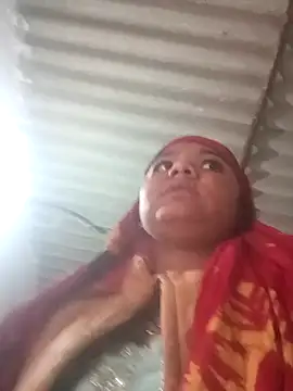 Hot Shredha online show from 12, 11, 2025