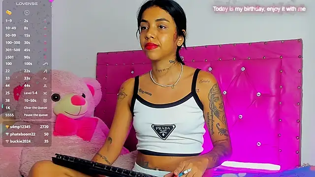 Snapshot of dahiiangomezz chatting on 20, 6, 2026 dahiiangomezz online show from 20, 6, 2026