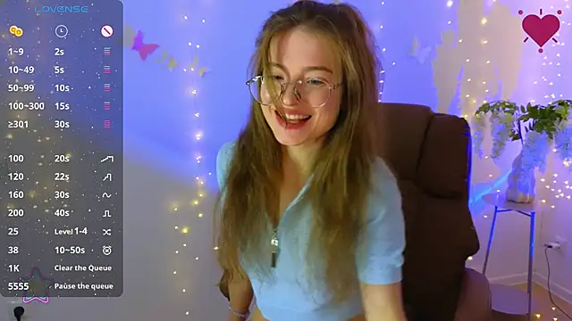 Snapshot of Katyaa_Lover chatting on 4, 7, 2026 Katyaa Lover online show from 4, 7, 2026