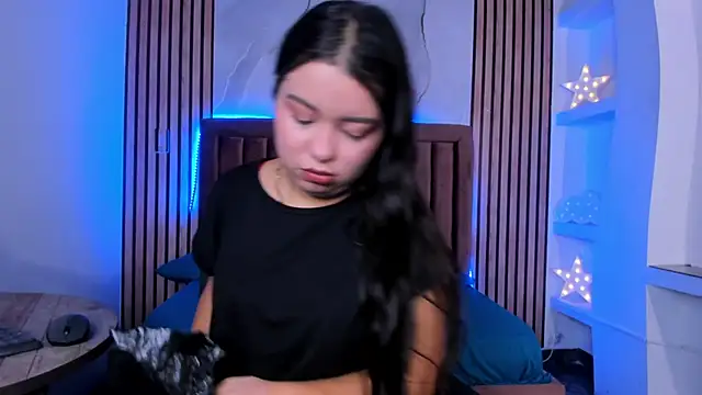 LunaWiill  online show from 30, 10, 2025