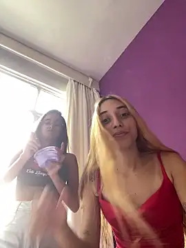 loirinhaaa online show from 5, 4, 2026