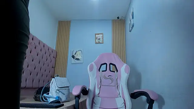 Dakota x18 online show from 14, 11, 2025