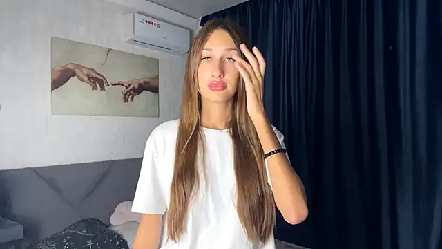 Snapshot of DarkSignal chatting on 30, 9, 2025 DarkSignal online show from 30, 9, 2025