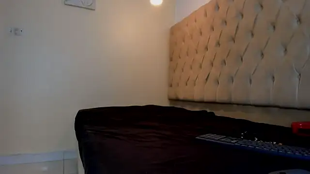 Snapshot of Naomis_35 chatting on 5, 2, 2026 Naomis 35 online show from 5, 2, 2026