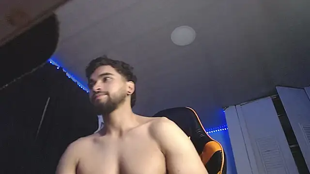 Snapshot of Chrys_harris77 chatting on 2, 10, 2025 Chrys harris77 online show from 2, 10, 2025