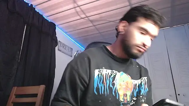 Snapshot of Chrys_harris77 chatting on 7, 10, 2025 Chrys harris77 online show from 7, 10, 2025