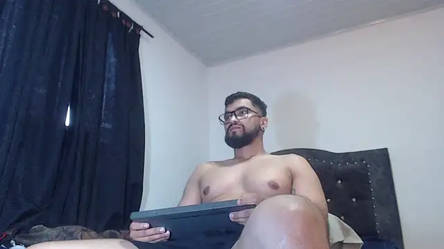 Snapshot of Chrys_harris77 chatting on 26, 3, 2026 Chrys harris77 online show from 26, 3, 2026