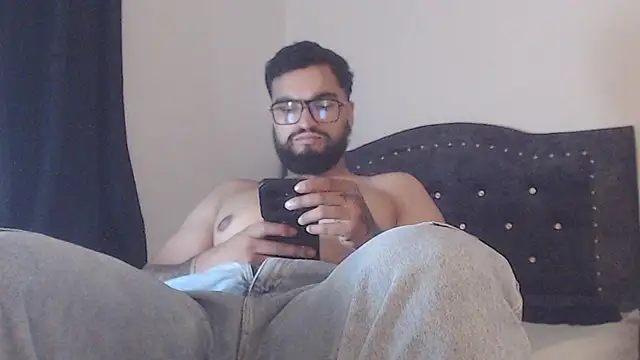 Snapshot of Chrys_harris77 chatting on 11, 4, 2026 Chrys harris77 online show from 11, 4, 2026