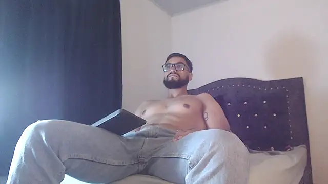 Snapshot of Chrys_harris77 chatting on 14, 4, 2026 Chrys harris77 online show from 14, 4, 2026