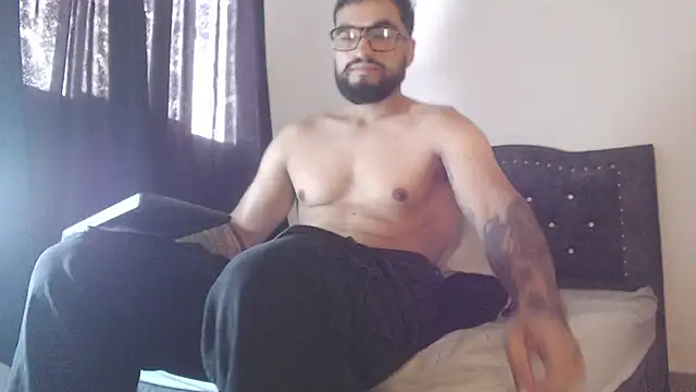 Snapshot of Chrys_harris77 chatting on 15, 4, 2026 Chrys harris77 online show from 15, 4, 2026