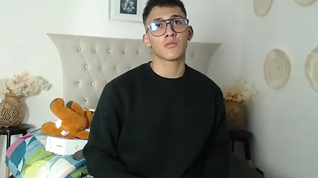 SalvadorFit online show from 26, 11, 2025