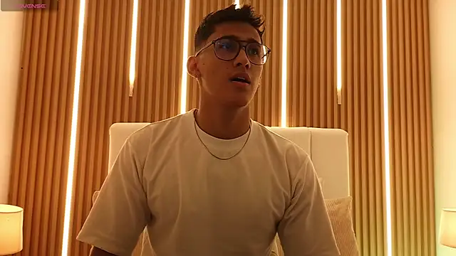 SalvadorFit online show from 12, 4, 2026