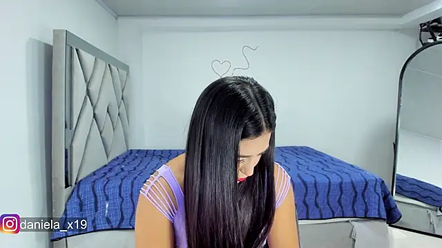 Daniela x19 online show from 19, 2, 2026