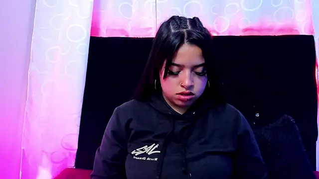 queen salomme online show from 18, 12, 2025