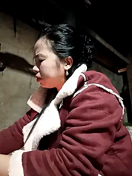 tulipsexy online show from 1, 12, 2025