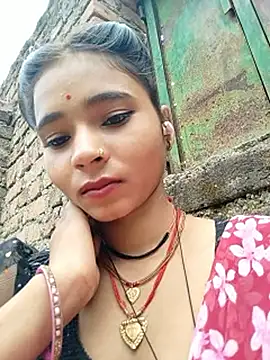 Snapshot of R_Roshni chatting on 3, 10, 2025 R Roshni online show from 3, 10, 2025