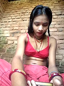Snapshot of R_Roshni chatting on 2, 3, 2026 R Roshni online show from 2, 3, 2026