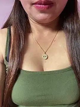 Snapshot of Milky-milk chatting on 10, 3, 2026 Milky-milk online show from 10, 3, 2026