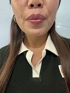 Snapshot of Milky-milk chatting on 26, 3, 2026 Milky-milk online show from 26, 3, 2026