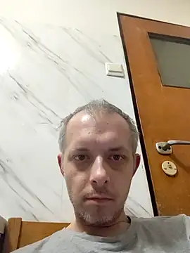 szajbusek41 online show from 16, 1, 2026