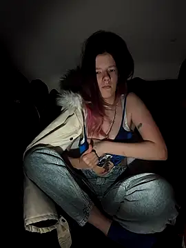 Hot SkinnyGirl online show from 12, 4, 2026