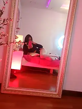 RouseWhitte online show from 3, 11, 2025