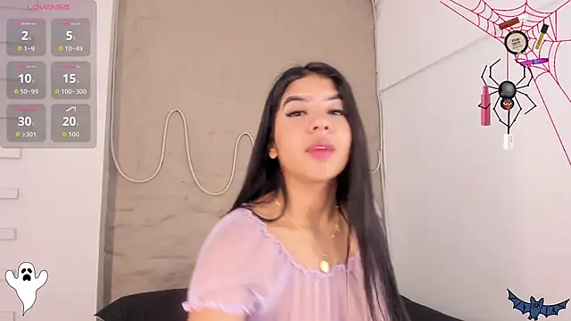 Snapshot of Naomy_gyal chatting on 22, 10, 2025 Naomy gyal online show from 22, 10, 2025