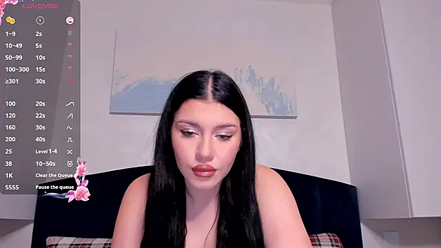 Snapshot of KendraKiss_ chatting on 26, 10, 2025 KendraKiss  online show from 26, 10, 2025