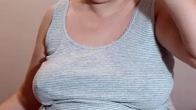 Snapshot of NastyAssxx chatting on 1, 10, 2025 NastyAssxx online show from 1, 10, 2025