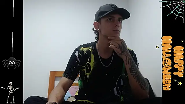 NicoFlame0907 online show from 28, 10, 2025