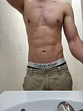 Snapshot of gymratforyouu chatting on 20, 9, 2025 gymratforyouu online show from 20, 9, 2025