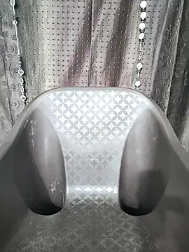 Snapshot of liza_rani12 chatting on 10, 10, 2025 liza rani12 online show from 10, 10, 2025