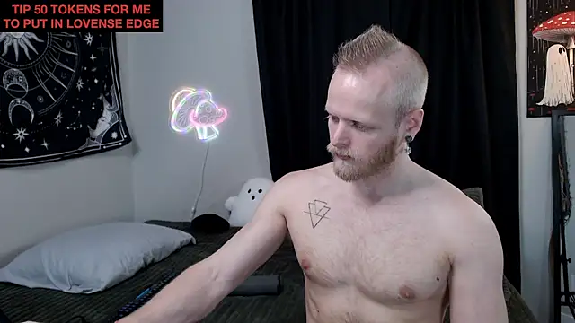 Snapshot of randyroderick chatting on 28, 11, 2025 randyroderick online show from 28, 11, 2025