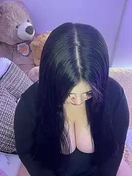 Mericute  online show from 25, 4, 2026