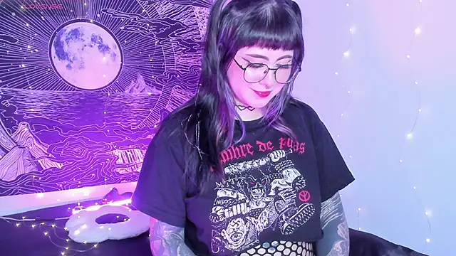 Hallucigenia  online show from 4, 2, 2026