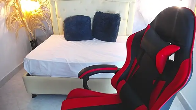 Samy moore14 online show from 11, 10, 2025