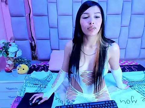 burbuja pink  online show from 2, 12, 2025