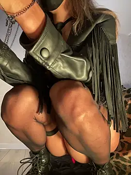 Lissa kis online show from 14, 6, 2026