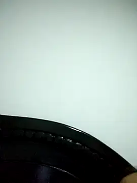 Snapshot of SachaFire chatting on 15, 4, 2026 SachaFire online show from 15, 4, 2026