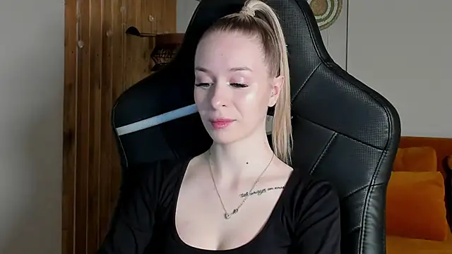 MiaGraces online show from 9, 1, 2026