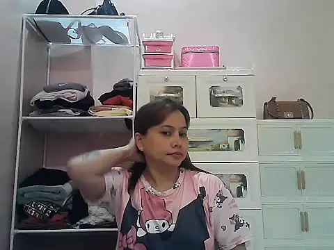 Snapshot of Amarrahlyn chatting on 15, 7, 2026 Amarrahlyn online show from 15, 7, 2026
